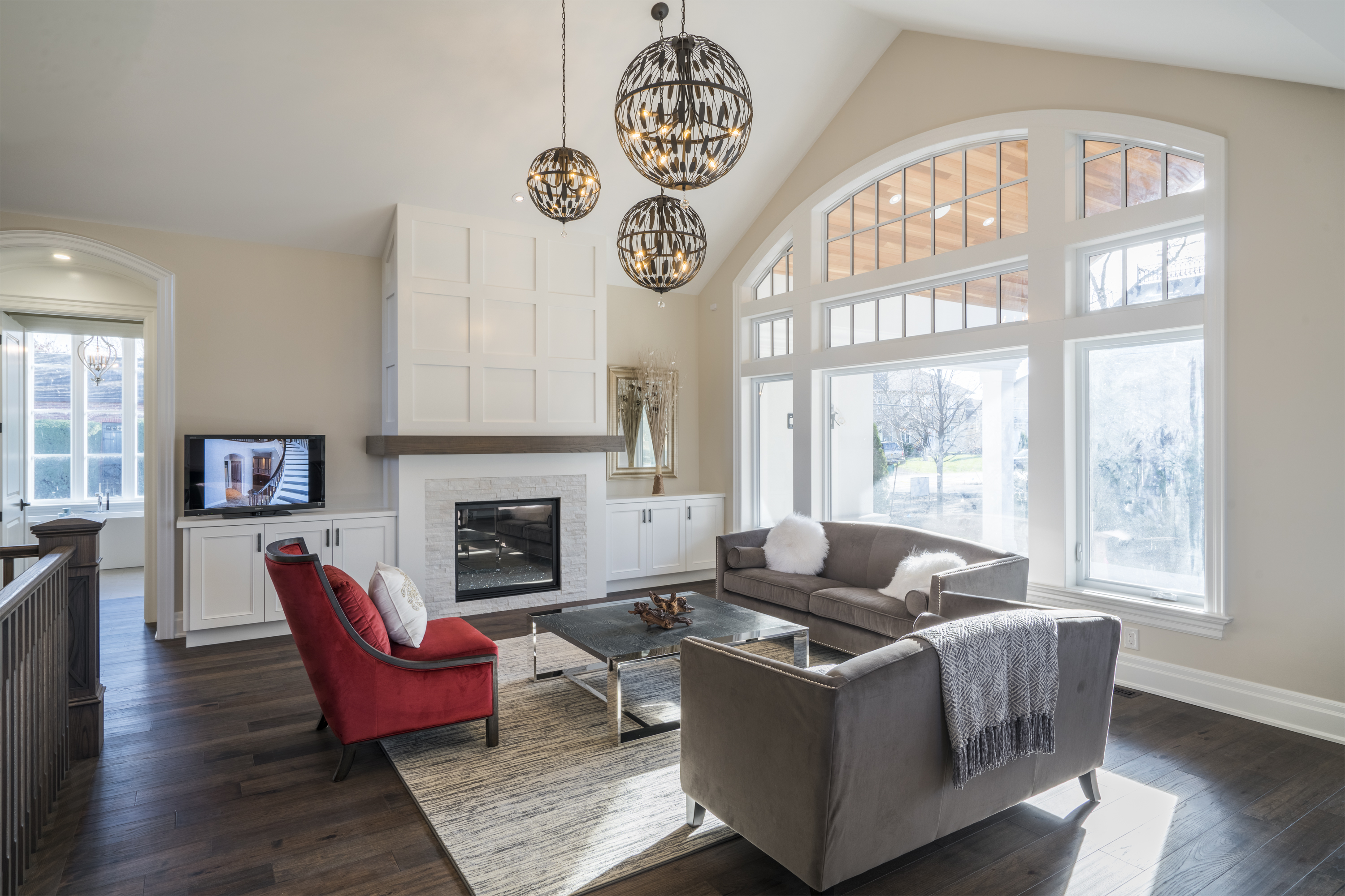 New Windows Can Create A Cozy Living Room | Golden Windows
